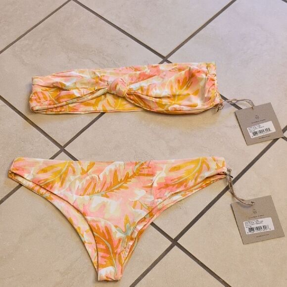 NWT Stone Fox Swim SET Lele Top and Roca Bottom Hot Tropix Orange Revolve XL - Picture 13 of 13